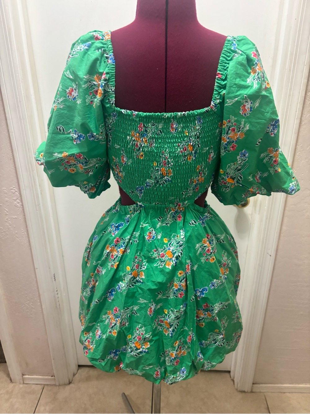 🍾NWT a.new.day Green Floral Puff-Sleeve cut out bubble a line Mini Dress, SizeXS - Picture 5 of 6